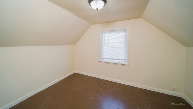 Photo - **Move-In Special** Charming 2bedroom, 1ba...