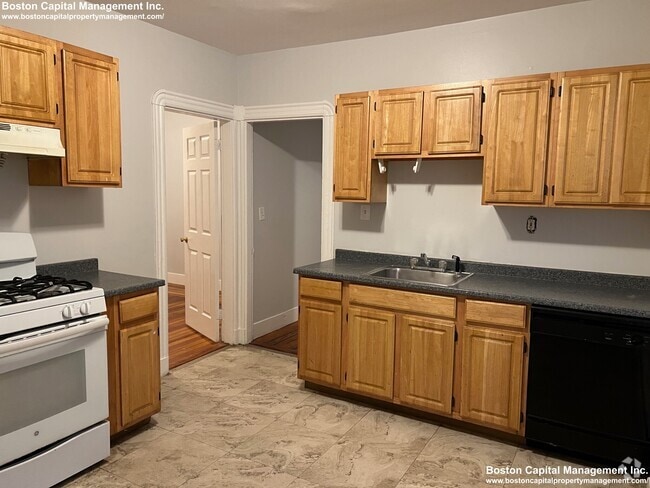 Building Photo - 3 Carson St Unit 1 Rental