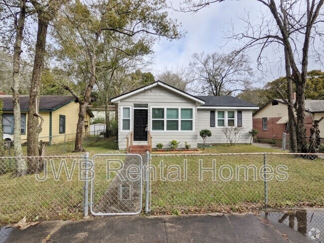 Building Photo - 3111 Lowell Ave Rental