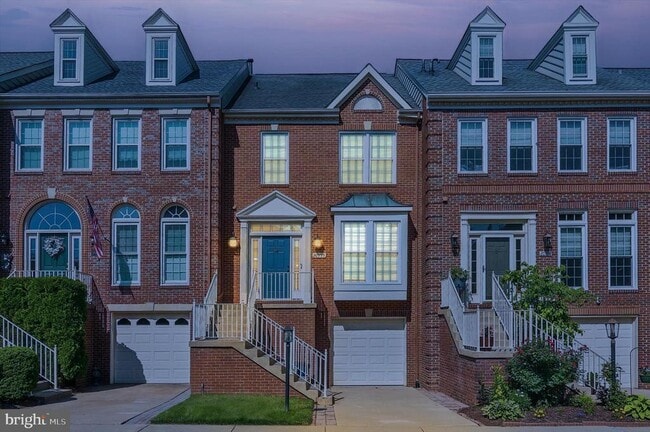 Photo - 20395 Marguritte Square Townhome