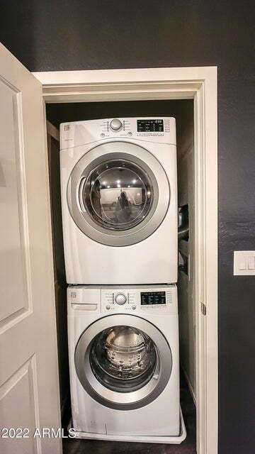 Photo - 2362 E Huntington Dr