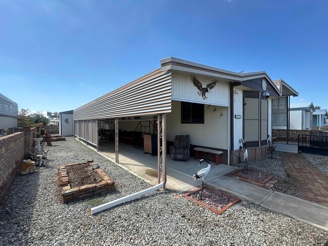 Photo - 10317 E 31st St