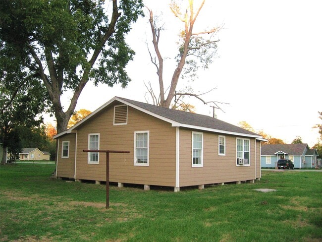 Photo - 13679 Wigginsville Rd