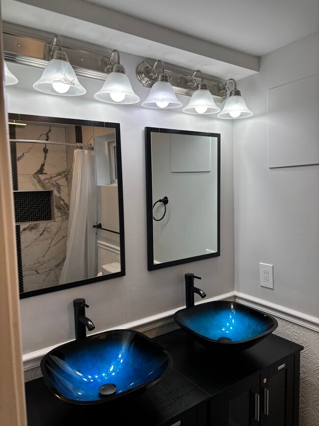 Photo - 403 Pepper Mill Dr