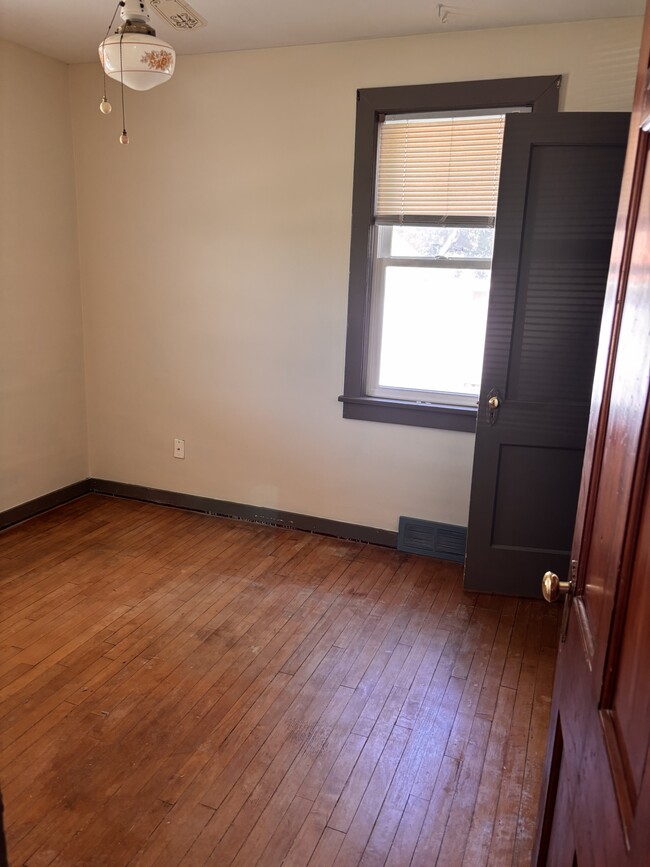 Photo - 214 N Rutledge St