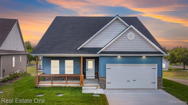 Building Photo - 7453 Village Ct