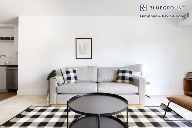 Photo - 350 Sharon Park Dr Unidad FL3-ID500