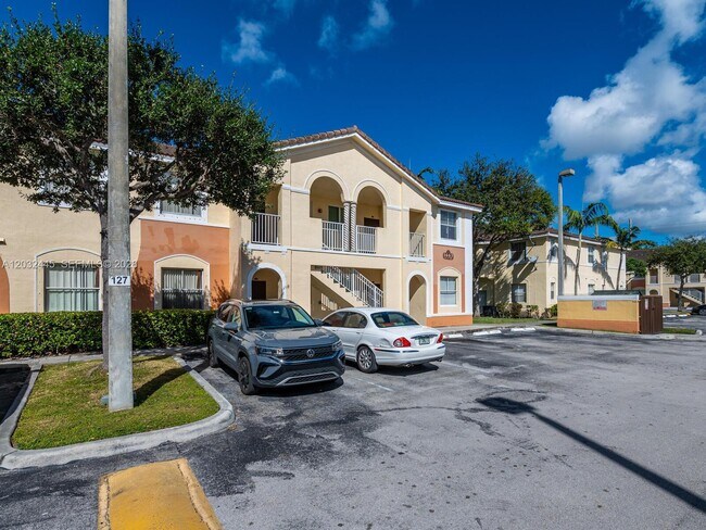 Photo - 1663 SE 27th Dr Unit 108