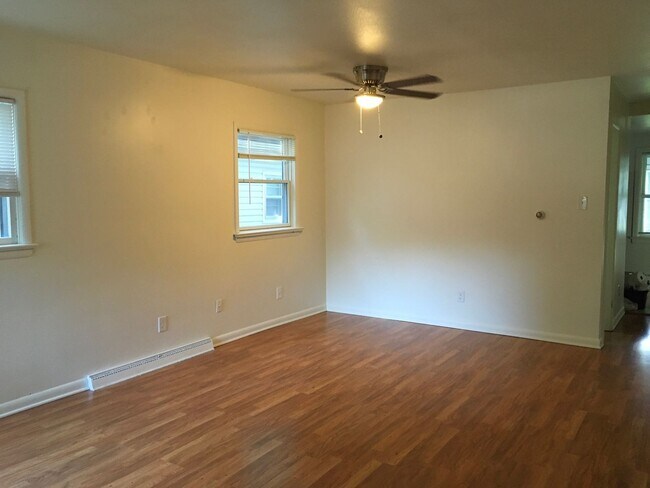 Photo - Charming 2 Bedroom Home in Old Town Longmont!