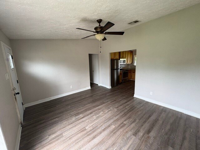 3310 Ashwyne Ct