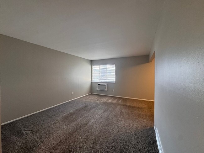 Photo - Rosewood Apartments