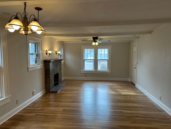 Photo - 2210 18th St Unit 2210 18th Front