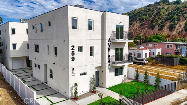 Photo - 259 S Ave 54