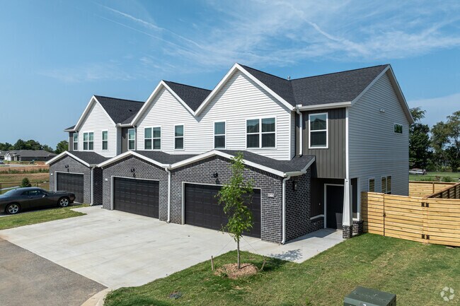 Birdmaster Drive Residences
