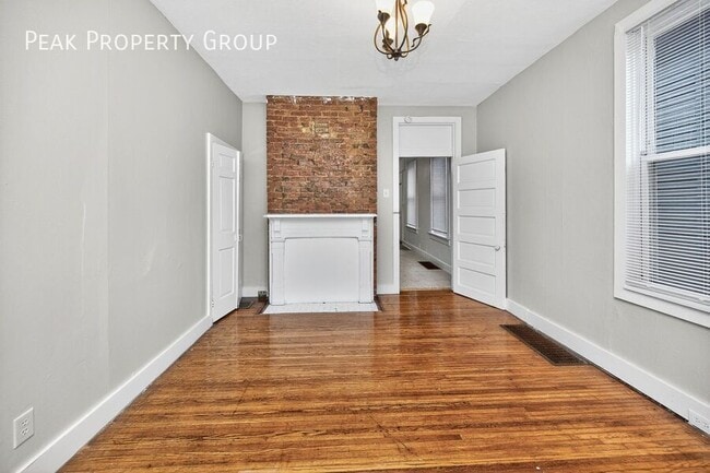Photo - 2726 Coy St