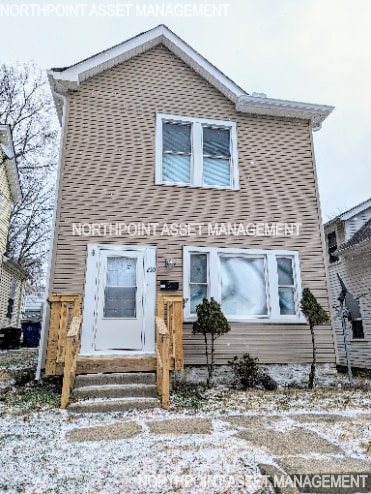 Building Photo - Updated 3 bedroom 2 bathroom in Cincinnati Rental