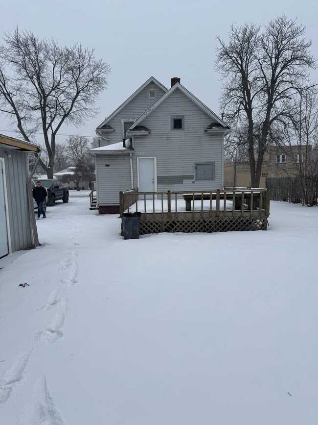 Photo - Beautiful 3 Bedroom Home Available NOW!