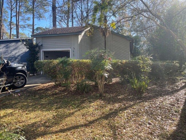 Tree Harbor in Killearn Estates - Tree Harbor in Killearn Estates House