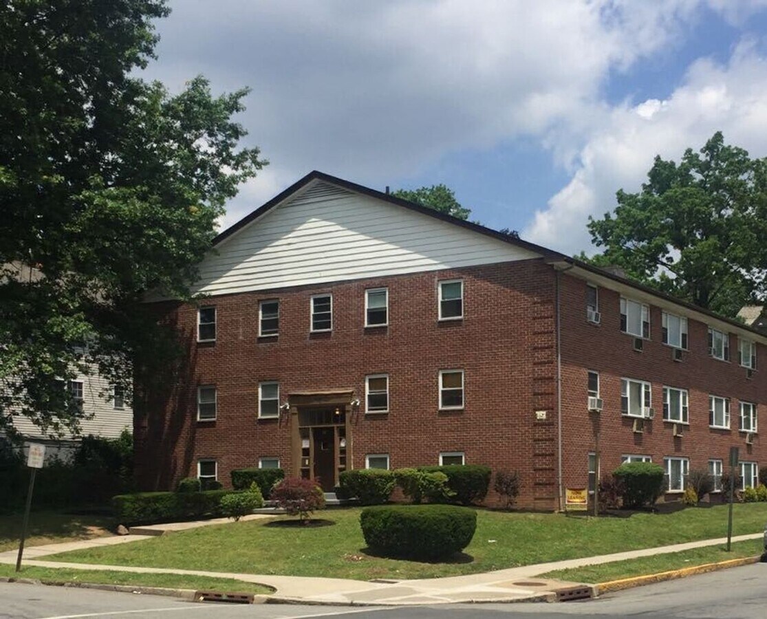 Photo - The Regal Gardens