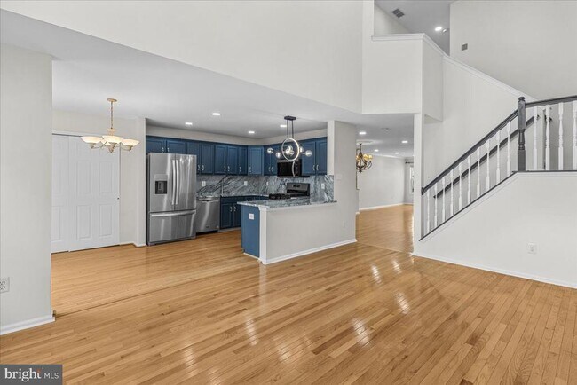 Photo - 14 Hearthstone Ln