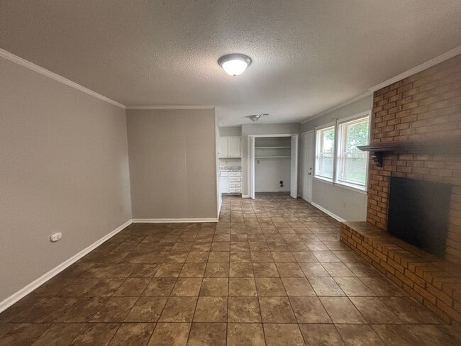 Photo - 3132 Rosebay Ln