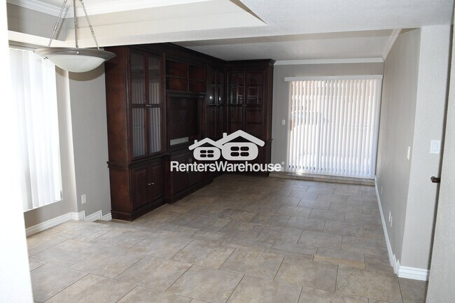 Photo - 3420 W Danbury Dr