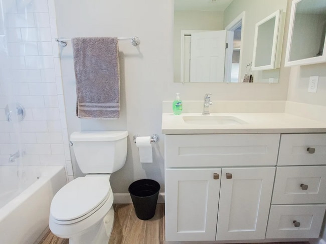Photo - 820 W Amelia Ave