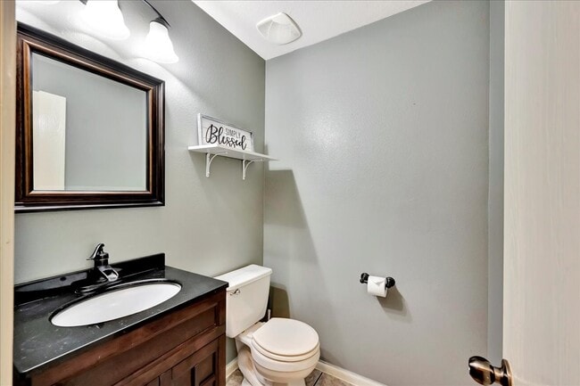 Building Photo - 4026 Bentwood Dr Rental