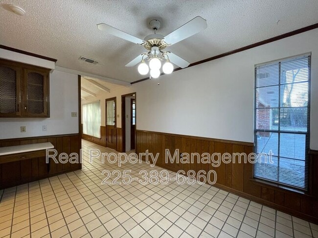 Photo - 6428 Chippendale Dr