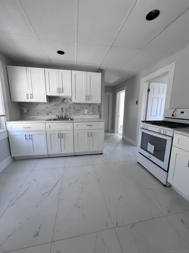 Photo - 81 Jetland St Apartment Unit 2