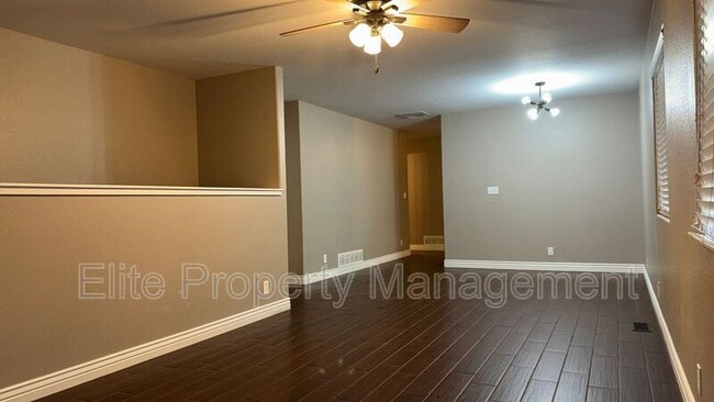 Photo - 788 S Knox Dr