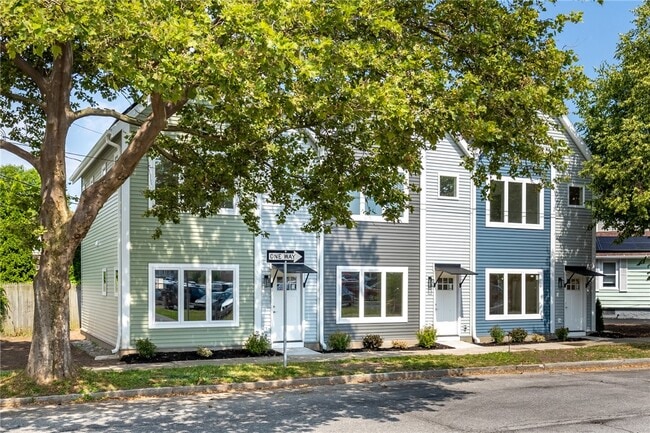 Building Photo - 175 S Union St Rental
