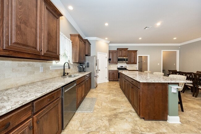 Photo - 4 bedroom 3 bathroom Spacious House for Rent in Reserve at Conway