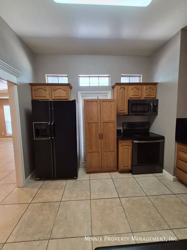 2113 SW 59th Ave