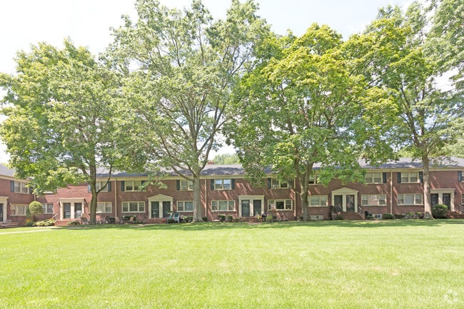 Photo - Northfield Townhouses