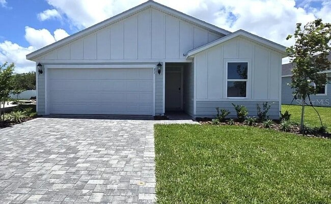 Building Photo - 71 Ararat Dr