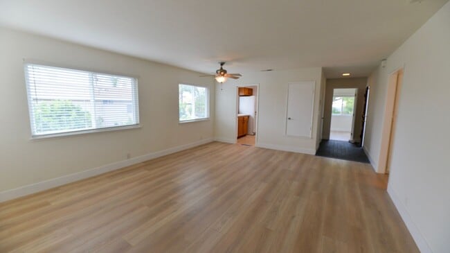 Photo - 106 Avenida Lucia Unit #B