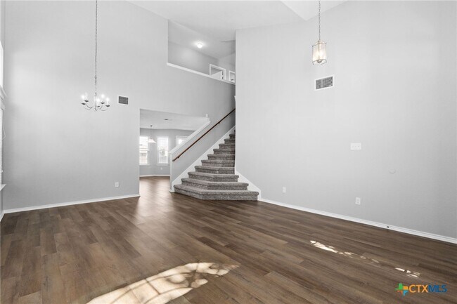 Photo - 3413 Malmaison Road