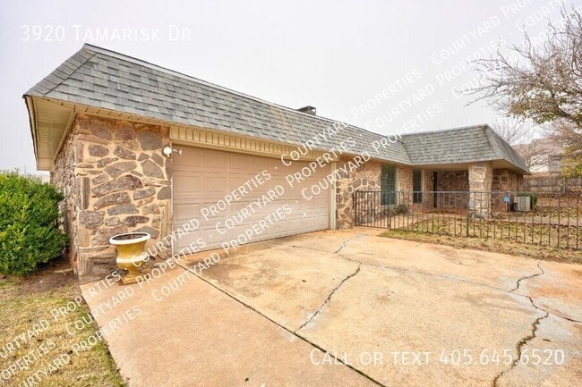 Photo - 3920 Tamarisk Dr
