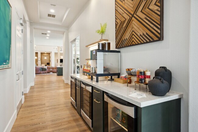 Photo - Venu at Galleria