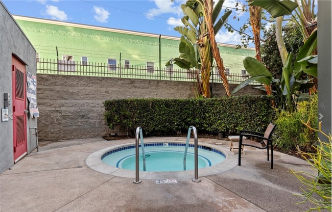 Photo - 420 S San Pedro St Unidad 306