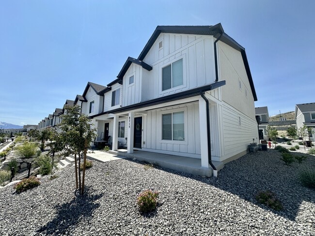 Building Photo - 8715 W Addie Dr Rental