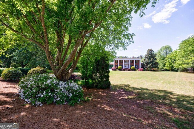 Photo - 12250 Broadwell Rd