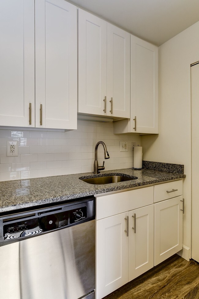 Hallfield Apartments Nottingham, MD