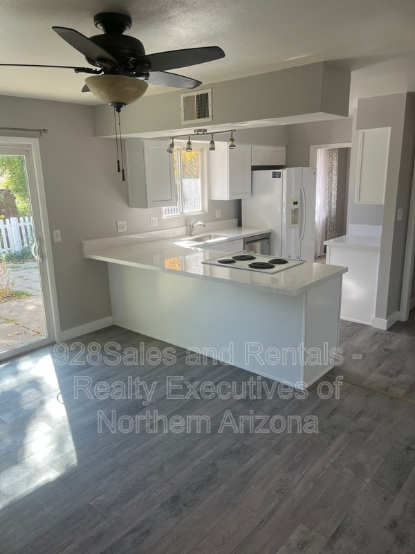 Photo - 4885 E Tomahawk Dr