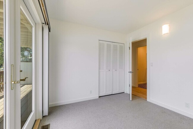 Photo - Strawberry Waterfront Residence