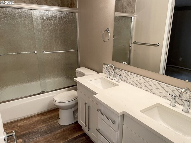 Photo - Lovely 2 BD | 1 BA | Renovated Duplex | Spacious Backyard | Stoneridge Community | Tualatin | Sin...