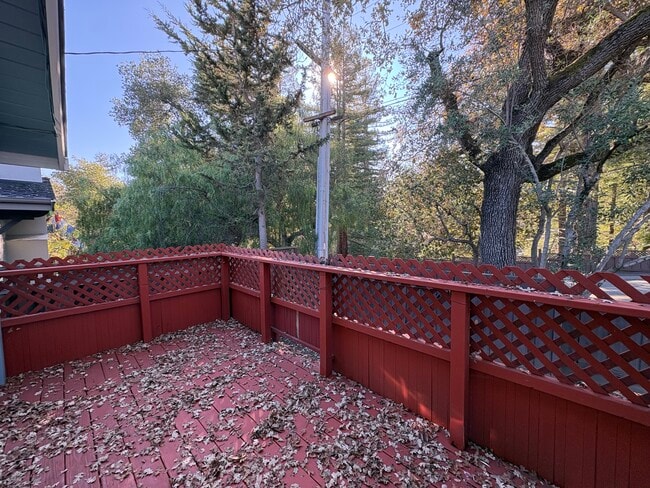 Photo - 14400 Springer Ave