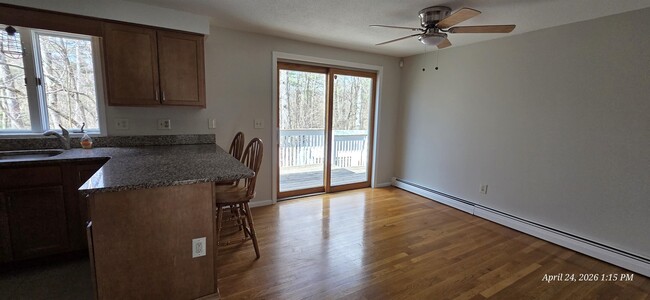 Photo - 15 Bonnie Ln Unidad R