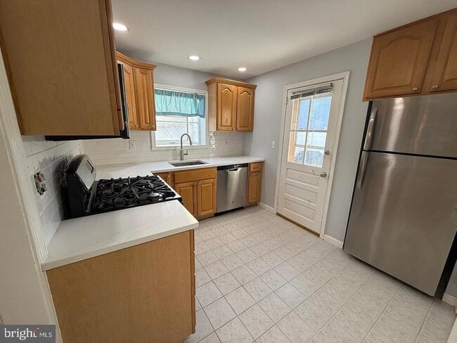 Photo - 46 Wayfield Rd